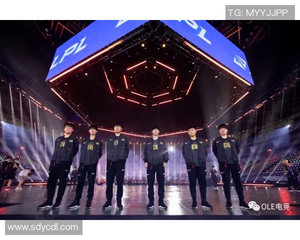 电竞新闻深入解析RNG战队在CSGO比赛中的战术意识与团队协作能力 电竞新闻深入解析RNG战队在CSGO比赛中的战术意识与团队协作能力